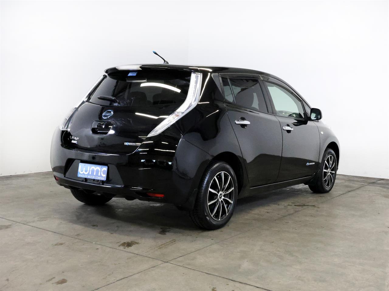 image-7, 2014 Nissan Leaf 24X at Christchurch
