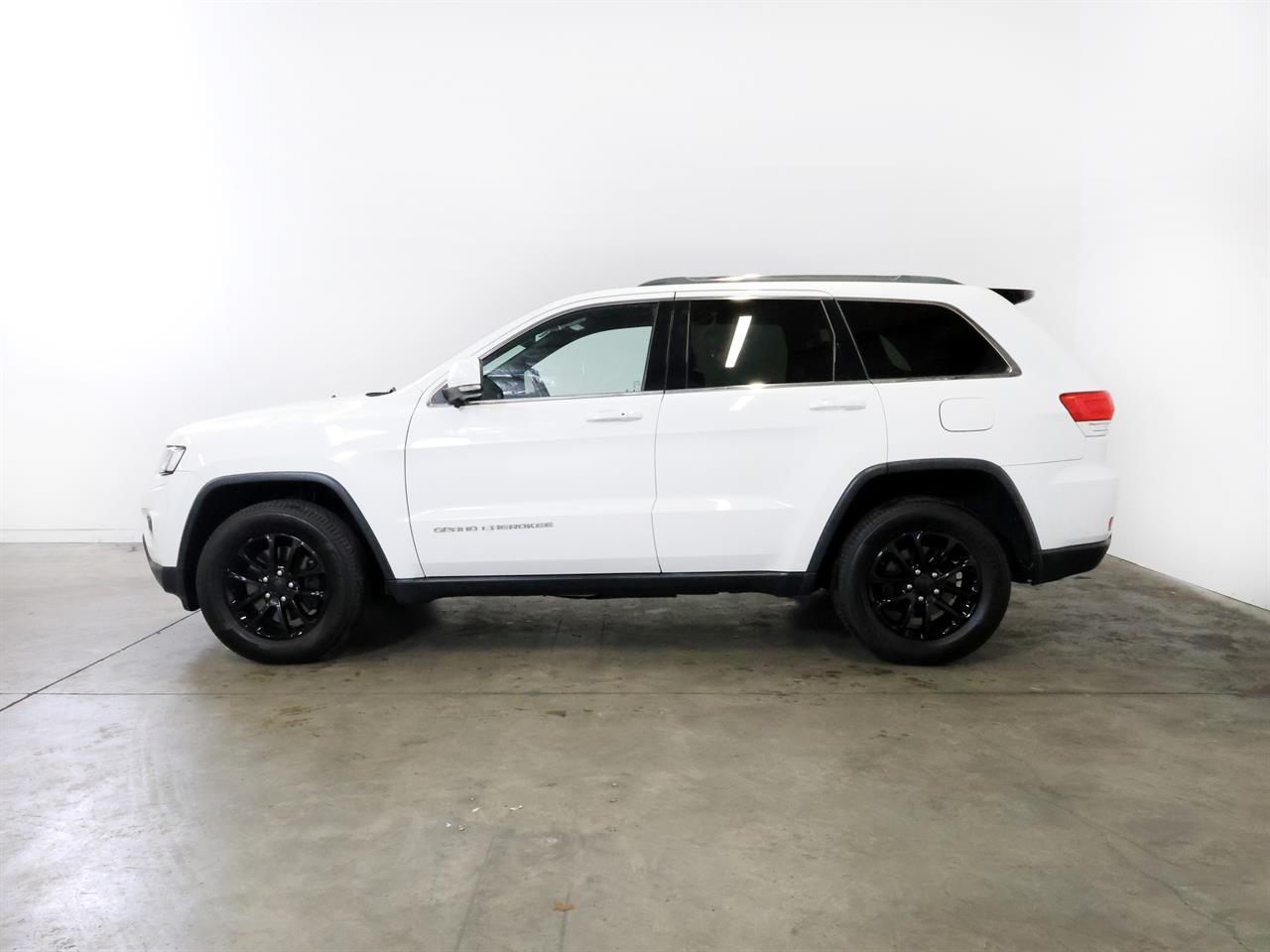 image-4, 2016 Jeep Grand Cherokee 3.6P 4WD Laredo 'Facelift at Christchurch