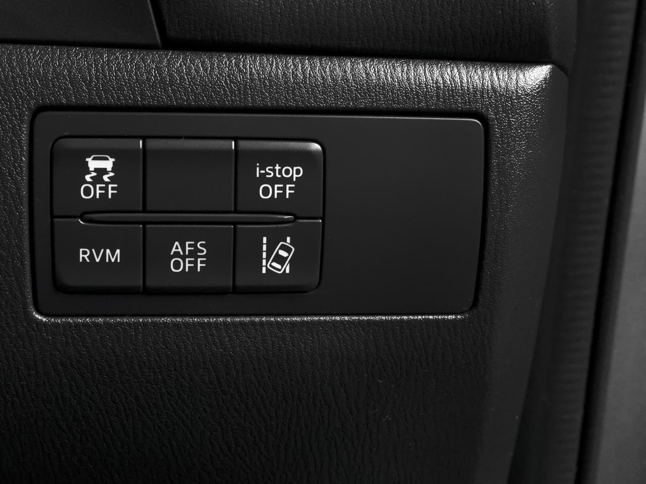 image-14, 2014 Mazda Axela 20S Sportshatch 'Touring' at Christchurch
