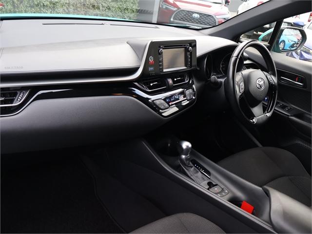 image-14, 2017 Toyota C-HR S 1.8 Hybrid SUV at Christchurch