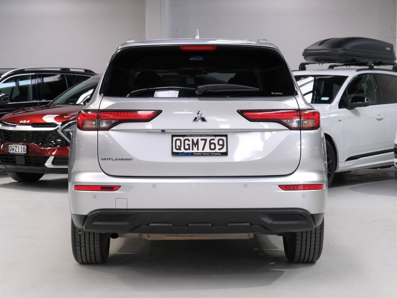 image-6, 2023 Mitsubishi Outlander LS 2.5lt 4WD 'NZ New' at Christchurch