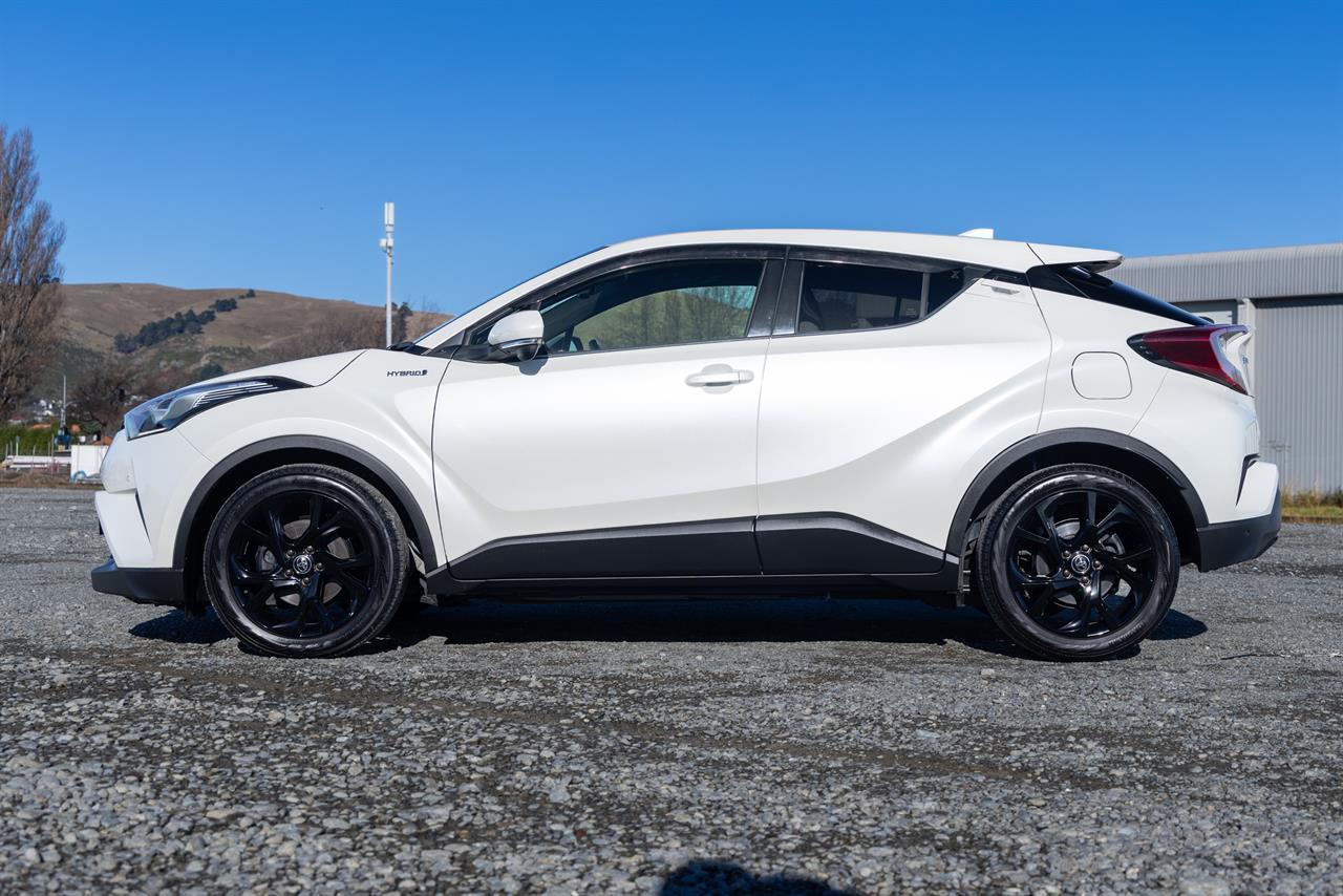 image-4, 2019 Toyota C-HR (CHR) Hybrid G Mode Nero at Christchurch