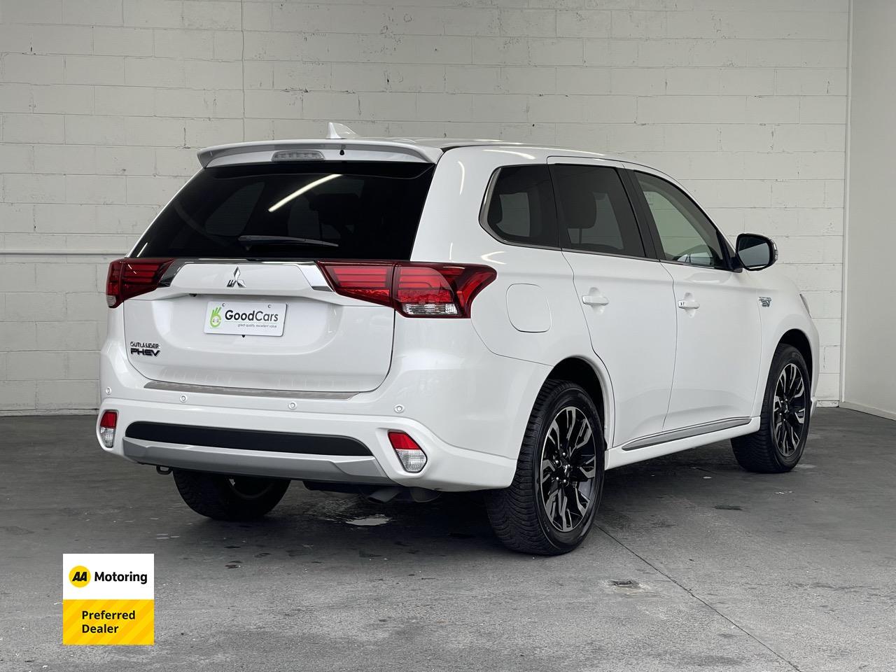 image-1, 2015 Mitsubishi OUTLANDER 4WD PHEV G SAFETY PACKAG at Christchurch