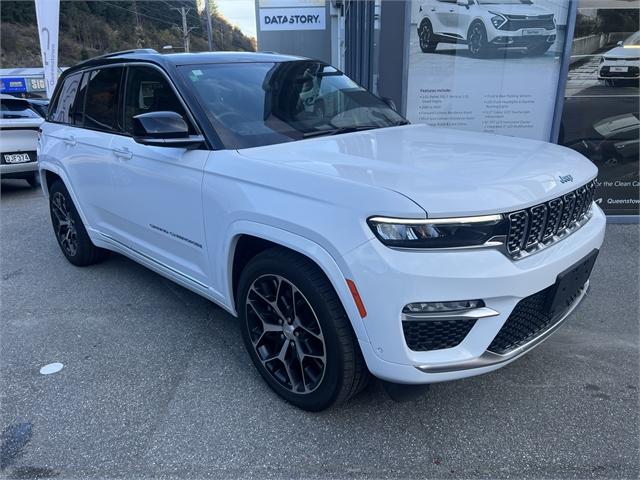 image-0, 2024 Jeep Grand Cherokee Summit 2.0 4xe PHEV at Central Otago