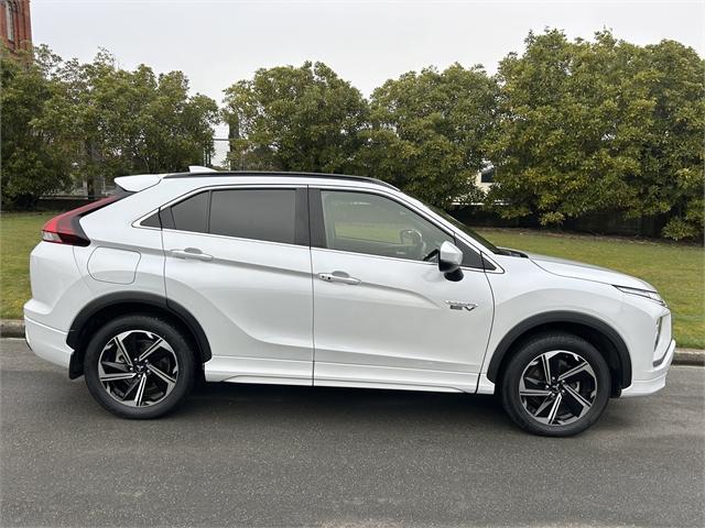 image-6, 2021 Mitsubishi Eclipse Cross PHEV VRX 4WD at Invercargill