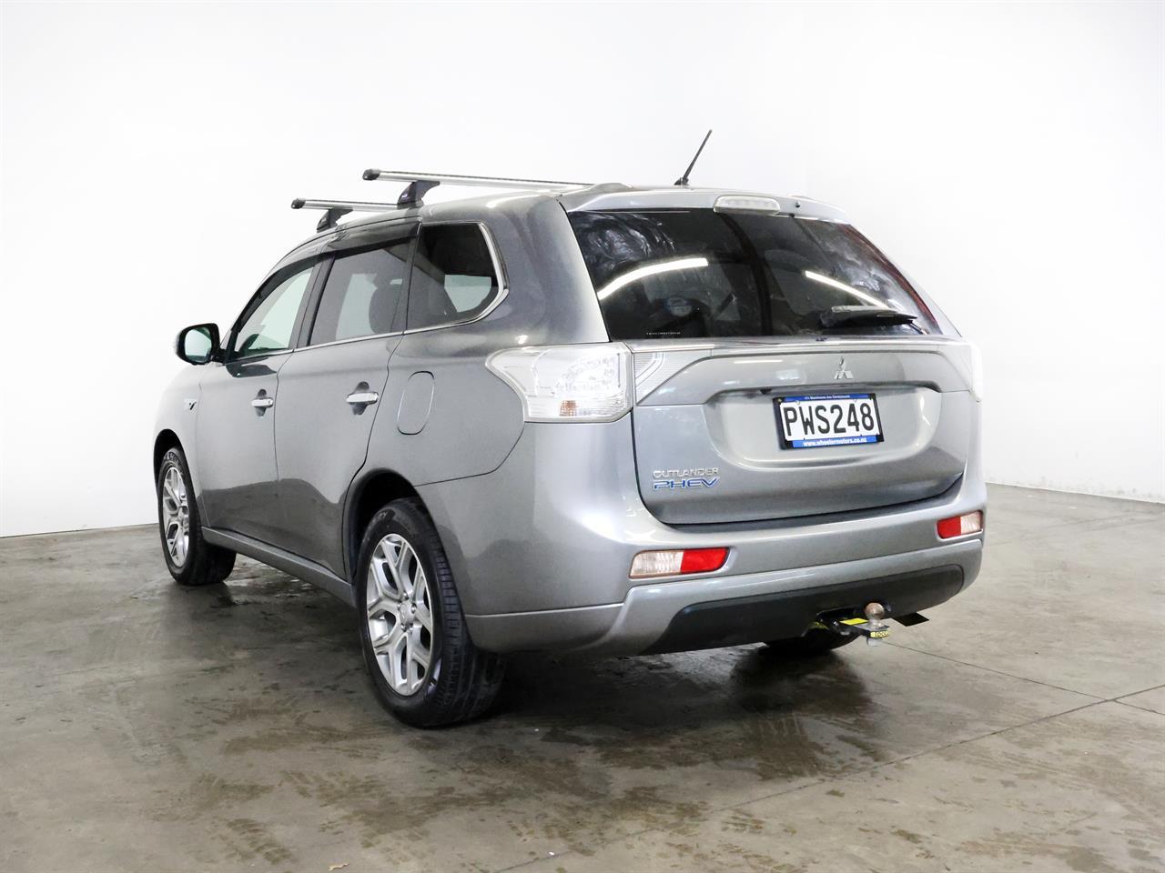 image-5, 2015 Mitsubishi Outlander PHEV 4WD G at Christchurch