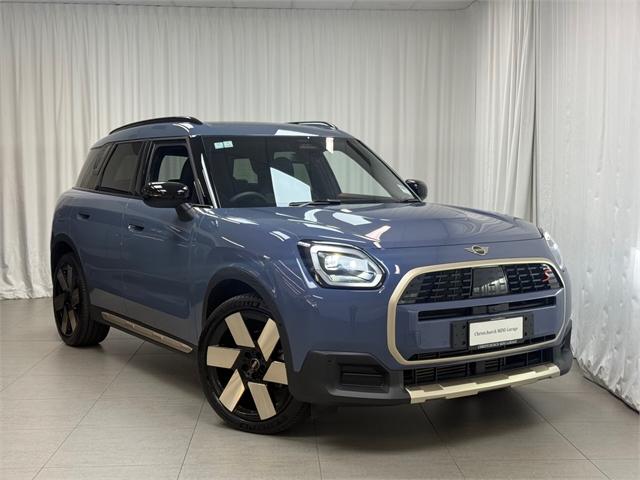 image-0, 2024 MINI Countryman 22GA S ALL4 Favoured at Christchurch