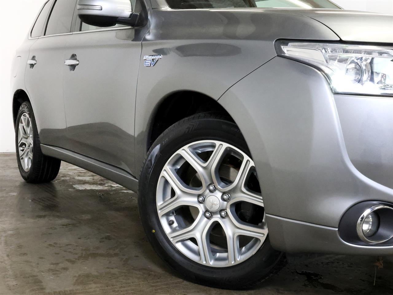 image-8, 2015 Mitsubishi Outlander PHEV 4WD G at Christchurch