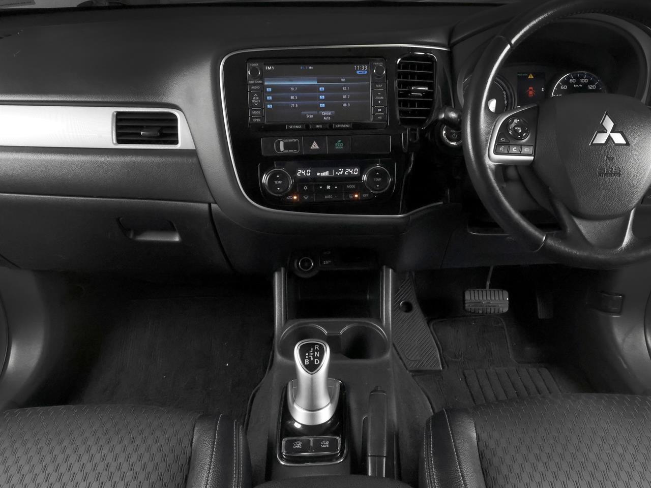 image-10, 2015 Mitsubishi Outlander PHEV 4WD G at Christchurch