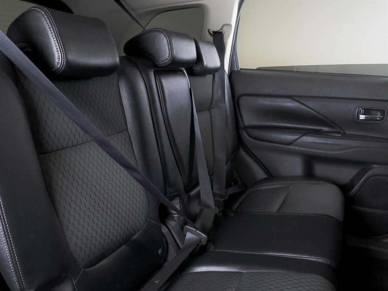 image-18, 2015 Mitsubishi Outlander PHEV 4WD G at Christchurch