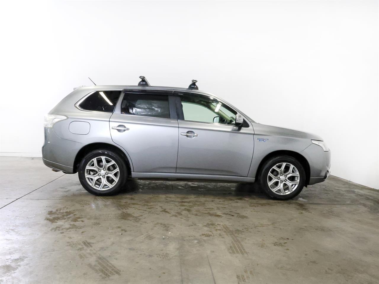 image-9, 2015 Mitsubishi Outlander PHEV 4WD G at Christchurch