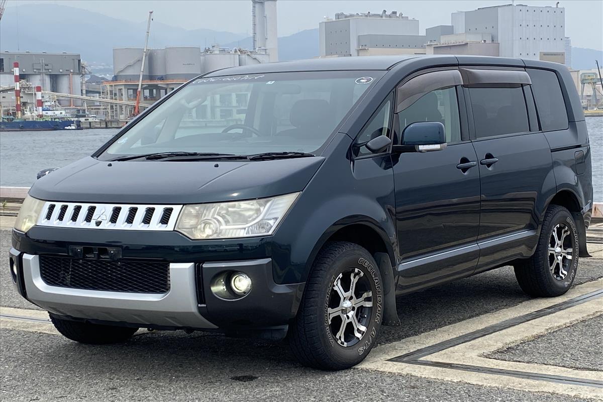 Mitsubishi delica 2007