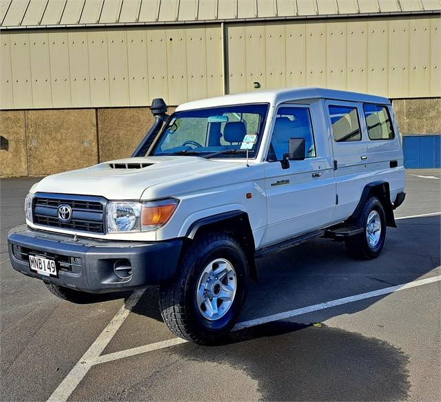 image-2, 2019 Toyota Land Cruiser Troop Carrier 7 Seater at Dunedin