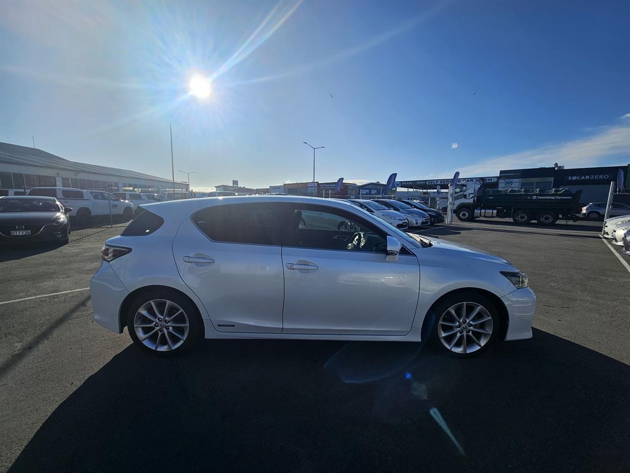 image-15, 2012 Lexus CT200h Hybrid at Christchurch