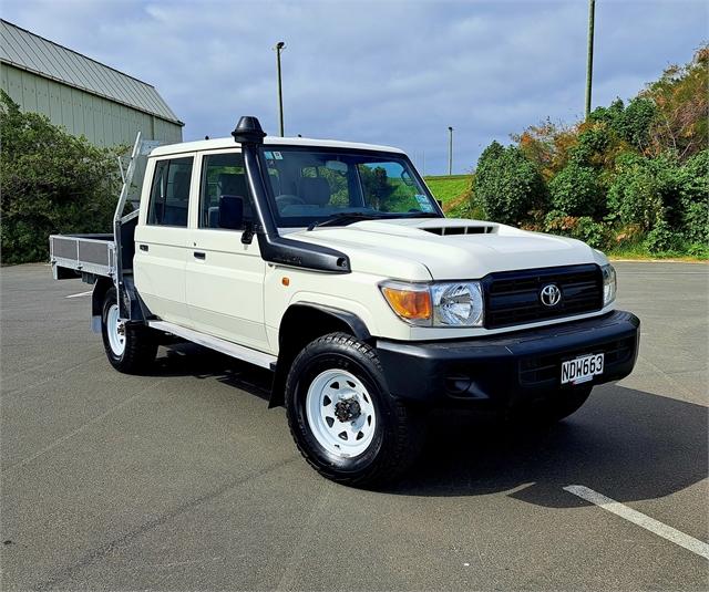 image-0, 2020 Toyota Land Cruiser 70 LT V8 Double Cab at Dunedin