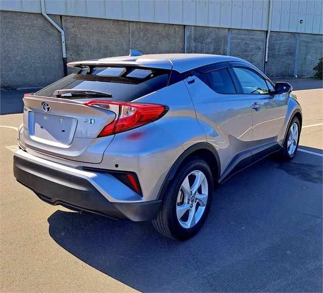 image-5, 2017 Toyota C-HR 1.8 Hybrid S at Dunedin