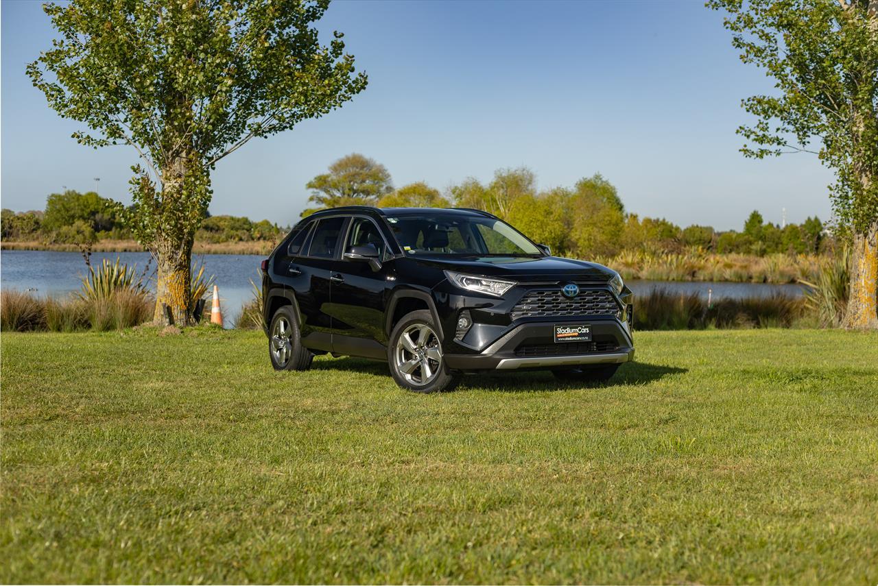 image-0, 2019 Toyota RAV4 Hybrid G 4WD at Christchurch