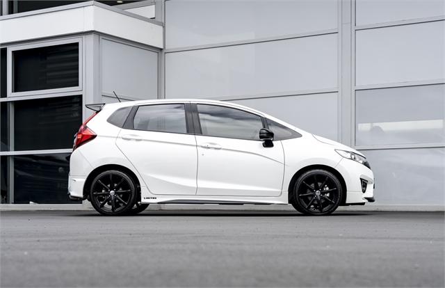 image-5, 2017 Honda Jazz RS 97kW Petrol Auto at Christchurch