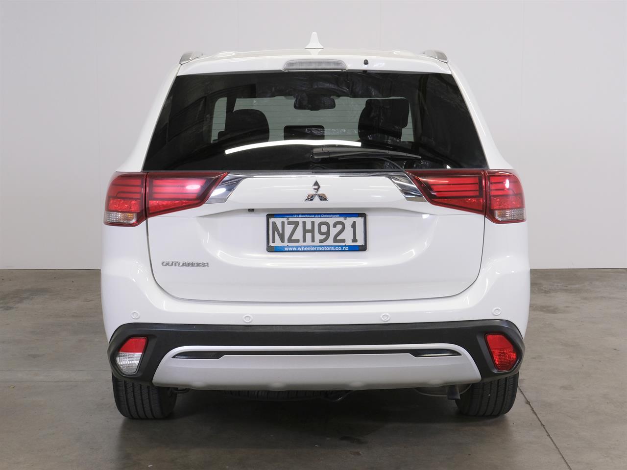 image-6, 2022 Mitsubishi Outlander LS 'NZ New' 7-Seater at Christchurch