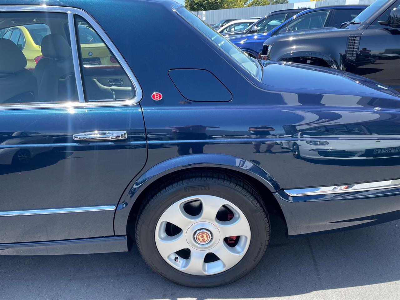 image-4, 2000 Bentley Arnage Red Label at Christchurch