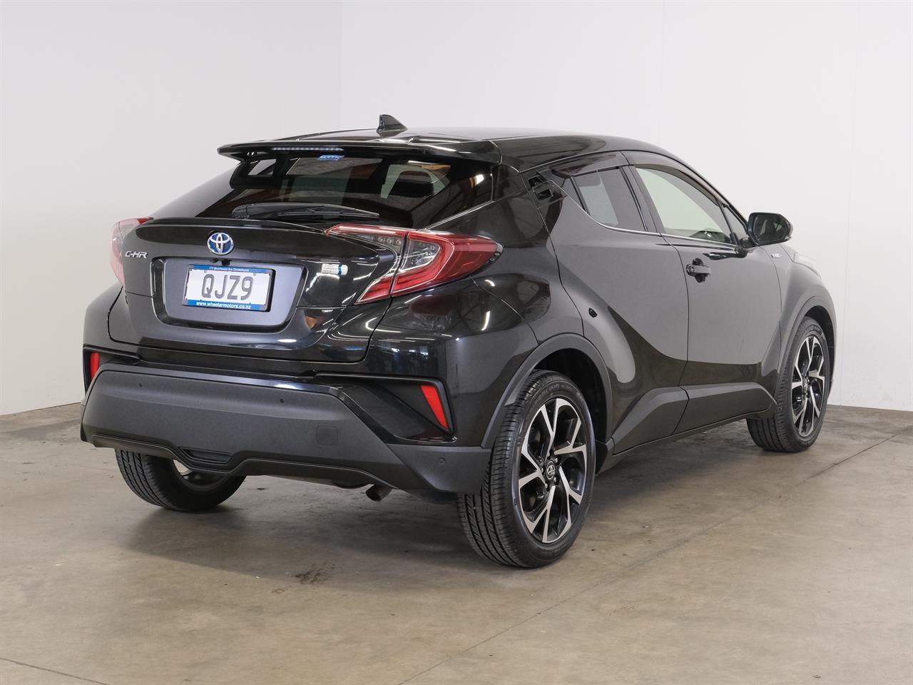 image-7, 2018 Toyota C-HR Hybrid G-Package at Christchurch