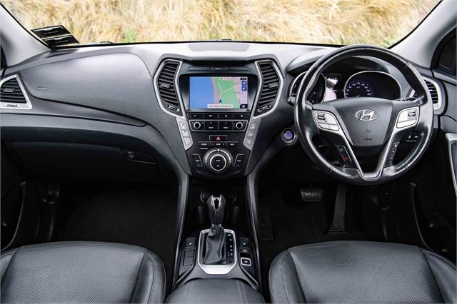 image-10, 2015 Hyundai Santa Fe DM 2.2D Elite 7S at Dunedin