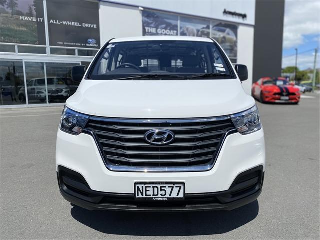 image-1, 2020 Hyundai iLoad 2.5 Crdi Auto at Christchurch