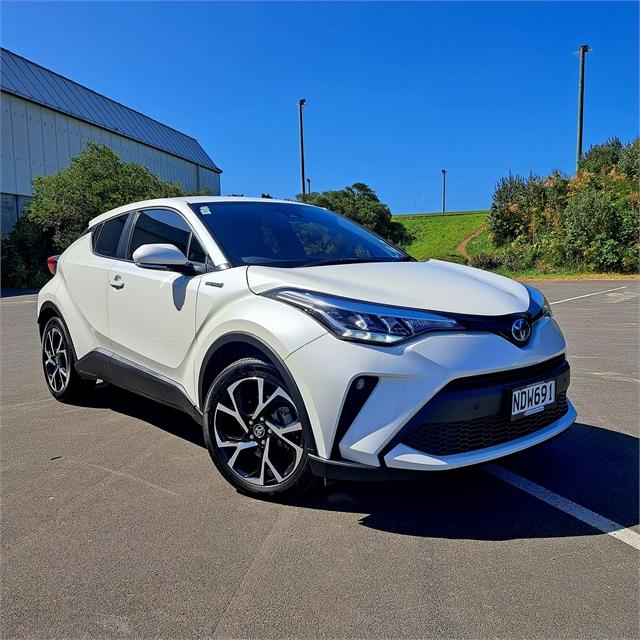 image-0, 2020 Toyota C-HR 1.8P HV at Dunedin