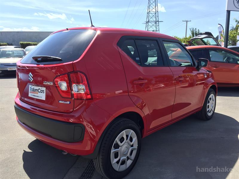 2016 Suzuki Ignis Hybrid MG on handshake