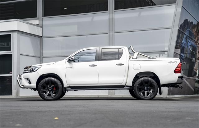 image-3, 2016 Toyota Hilux Sr5 Td Dc 2.8D/4Wd/6 at Christchurch