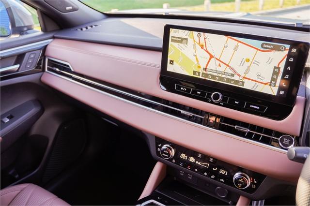 image-10, 2025 Mitsubishi Outlander 2.5 Exceed 4x4 facelift at Dunedin