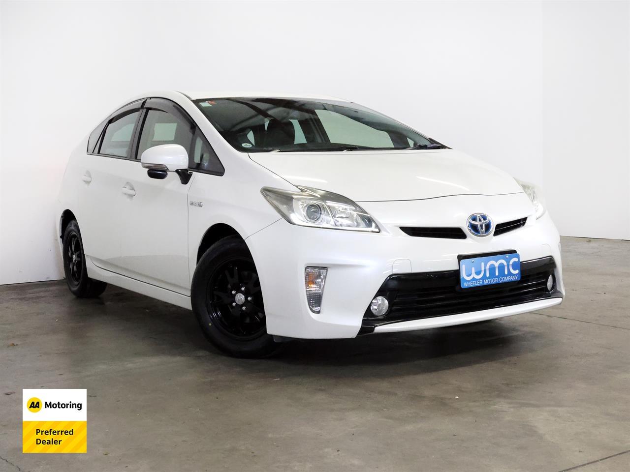 image-0, 2014 Toyota Prius 1.8lt Hybrid G-Package at Christchurch