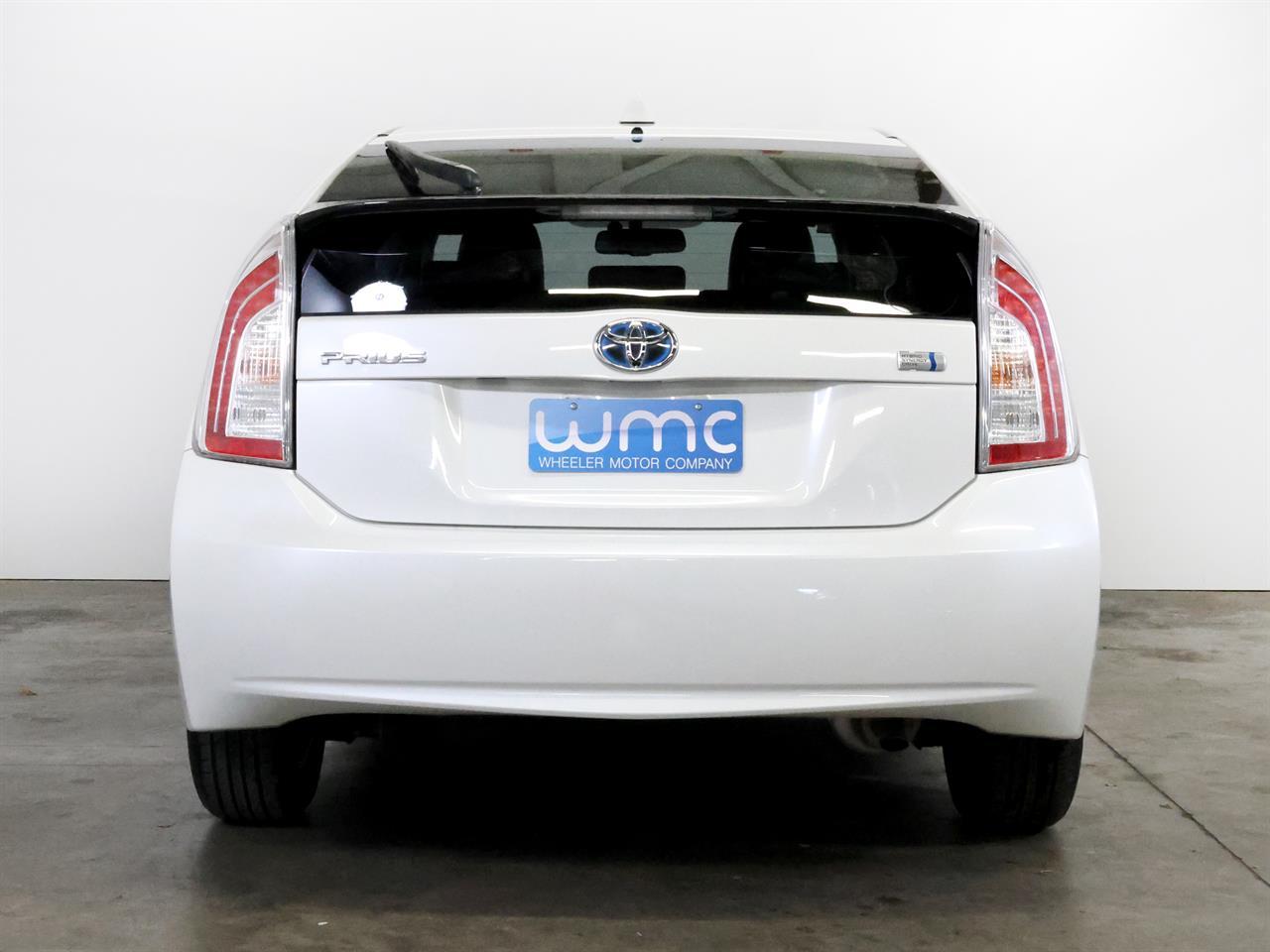 image-6, 2014 Toyota Prius 1.8lt Hybrid G-Package at Christchurch