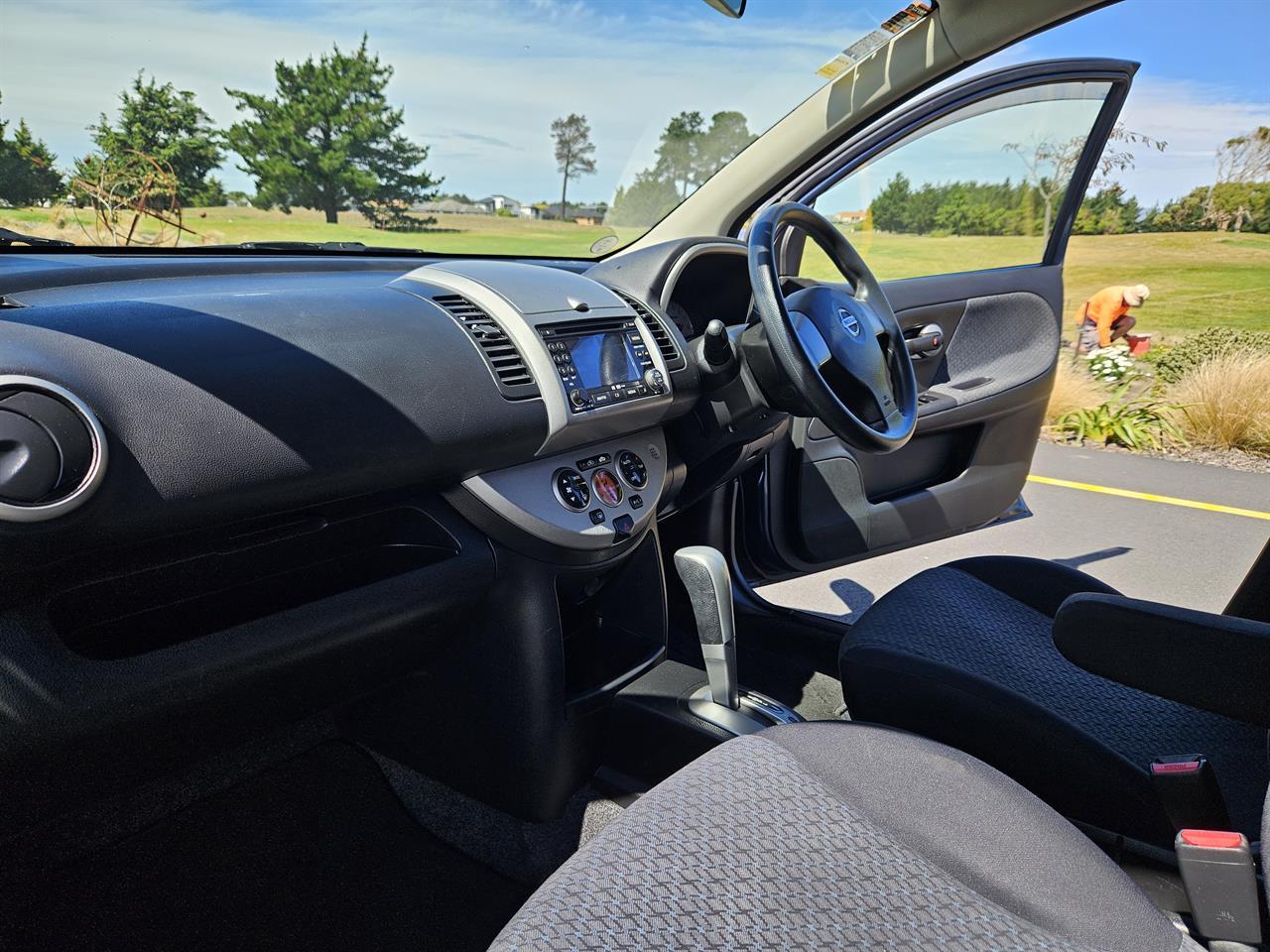 image-9, 2011 Nissan Note at Christchurch