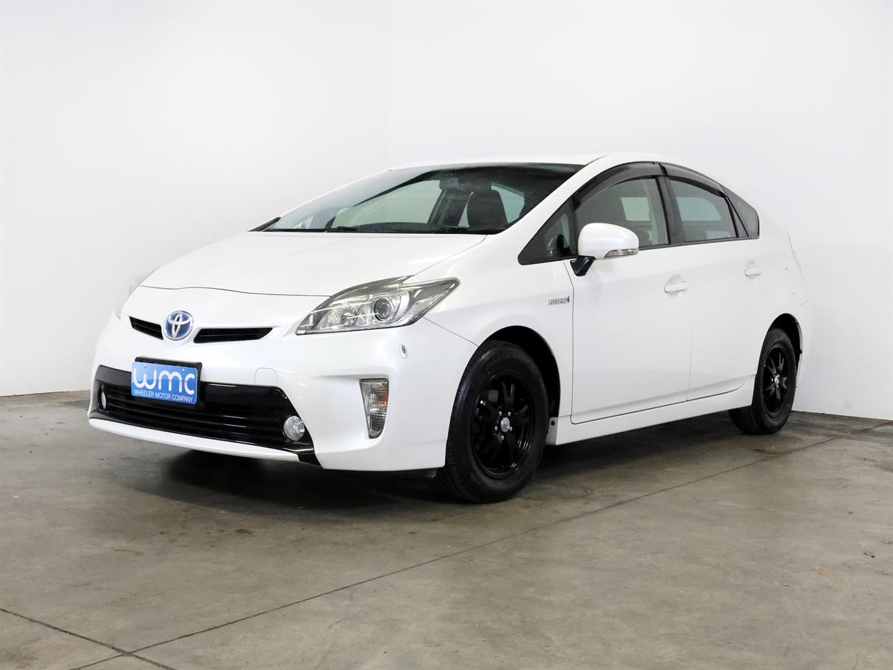 image-3, 2014 Toyota Prius 1.8lt Hybrid G-Package at Christchurch