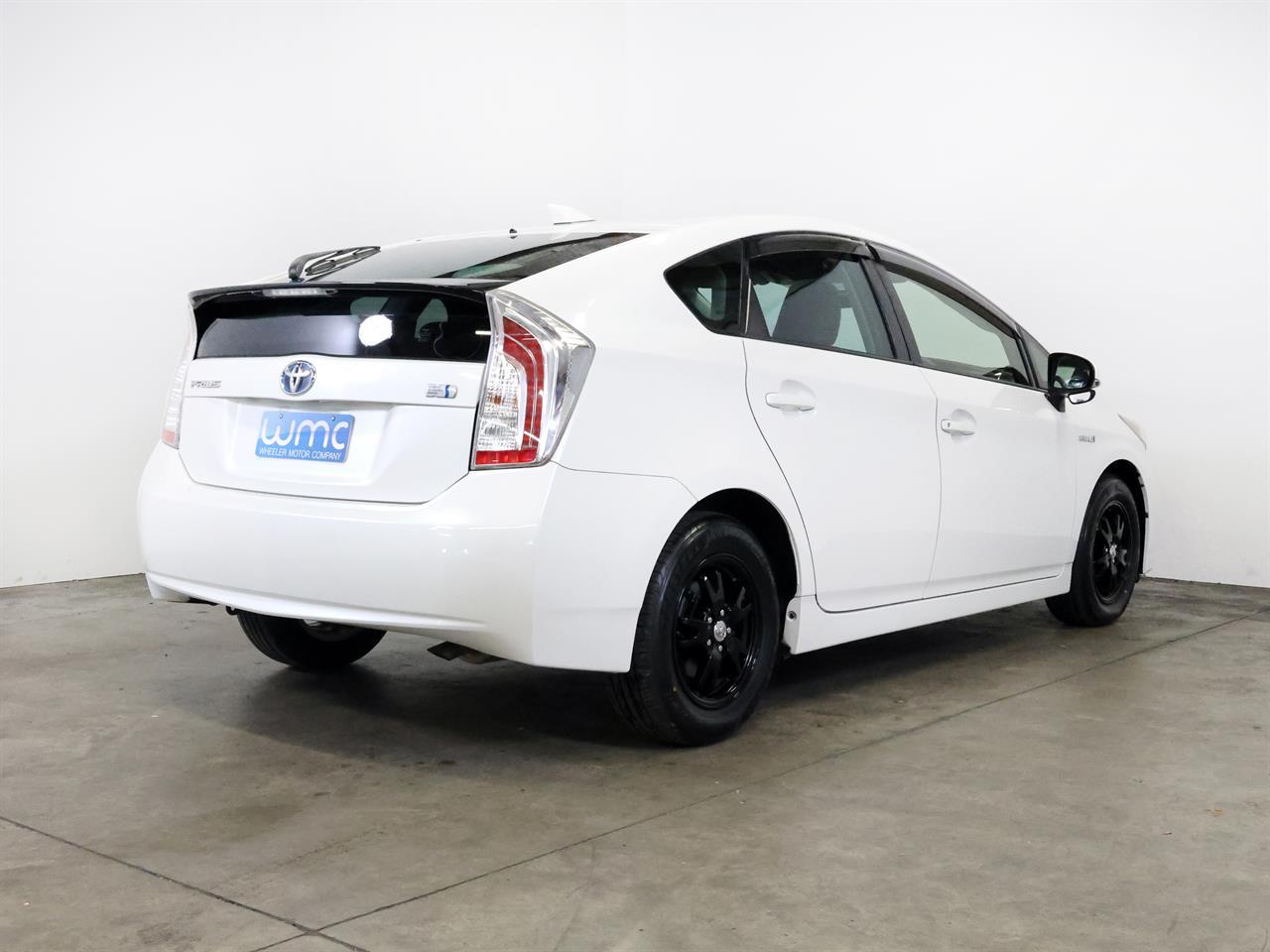 image-7, 2014 Toyota Prius 1.8lt Hybrid G-Package at Christchurch