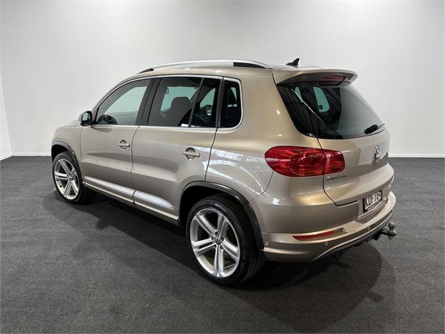 image-4, 2016 Volkswagen Tiguan R-Line TDi 103KW 7DSG 4WD at Invercargill