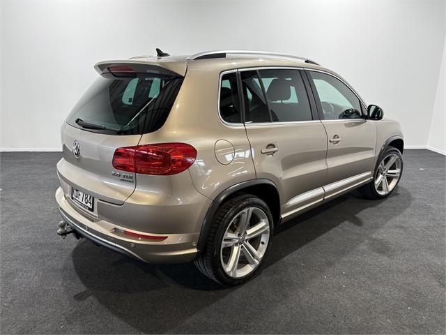 image-6, 2016 Volkswagen Tiguan R-Line TDi 103KW 7DSG 4WD at Invercargill