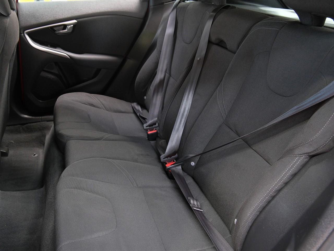 image-18, 2015 Volvo V40 T4 at Christchurch