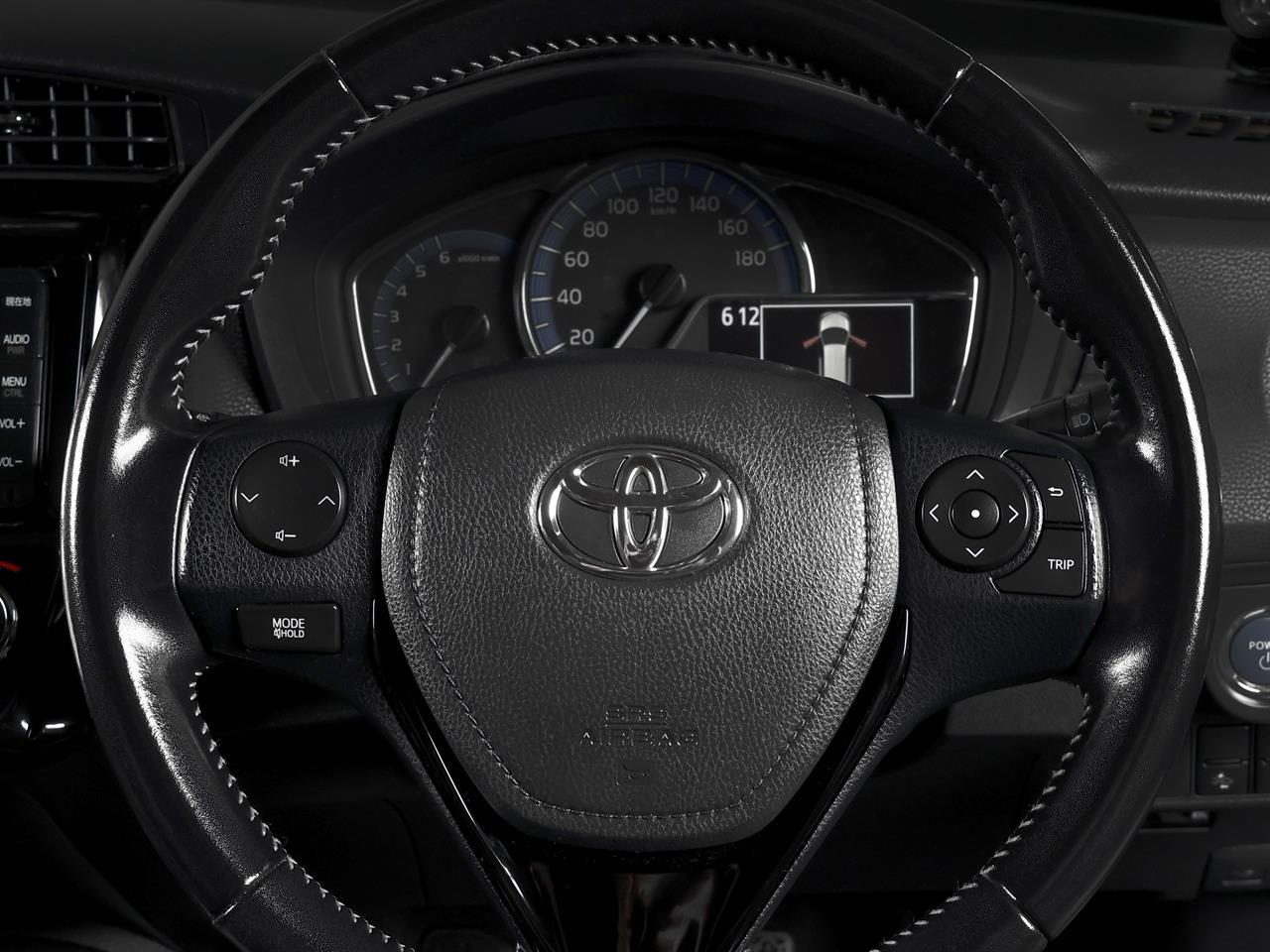 image-11, 2015 Toyota Corolla Fielder Hybrid G 'Aero Tourer' at Christchurch