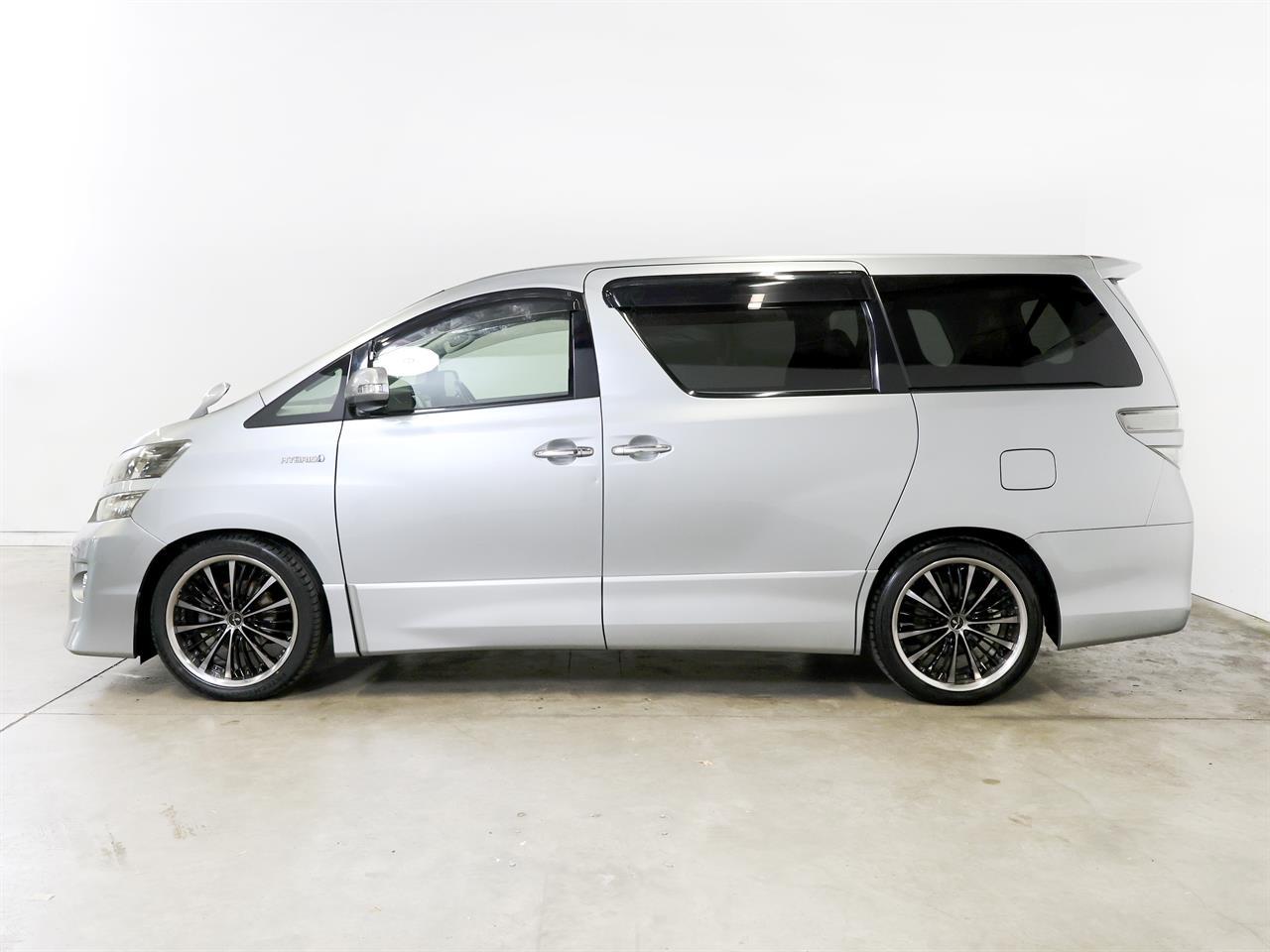 image-4, 2012 Toyota Vellfire Hybrid ZR 4WD 7-Seater at Christchurch