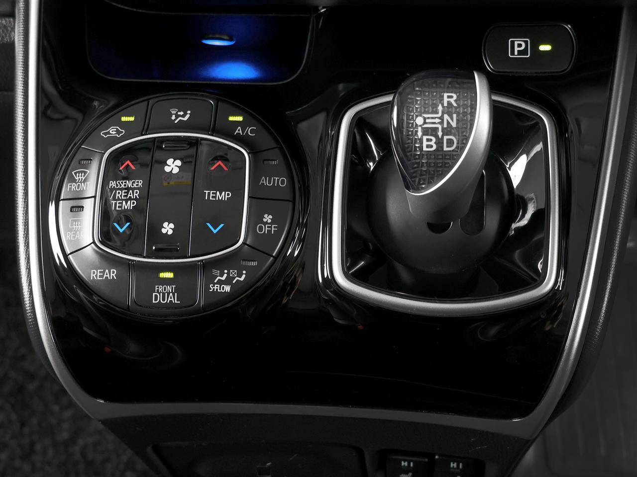 image-12, 2015 Toyota Esquire Hybrid Gi 'Leather Package' at Christchurch