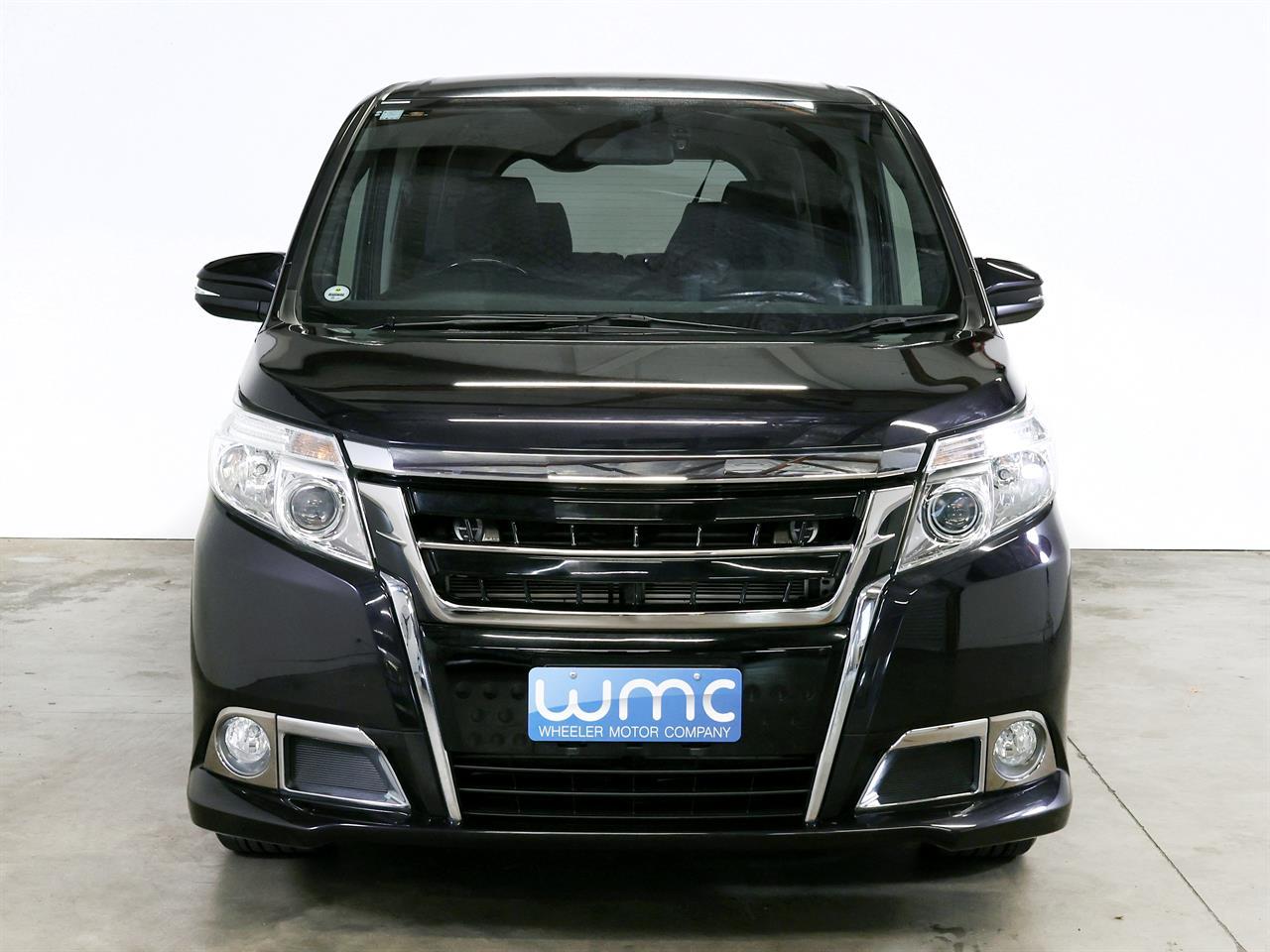 image-2, 2015 Toyota Esquire Hybrid Gi 'Leather Package' at Christchurch