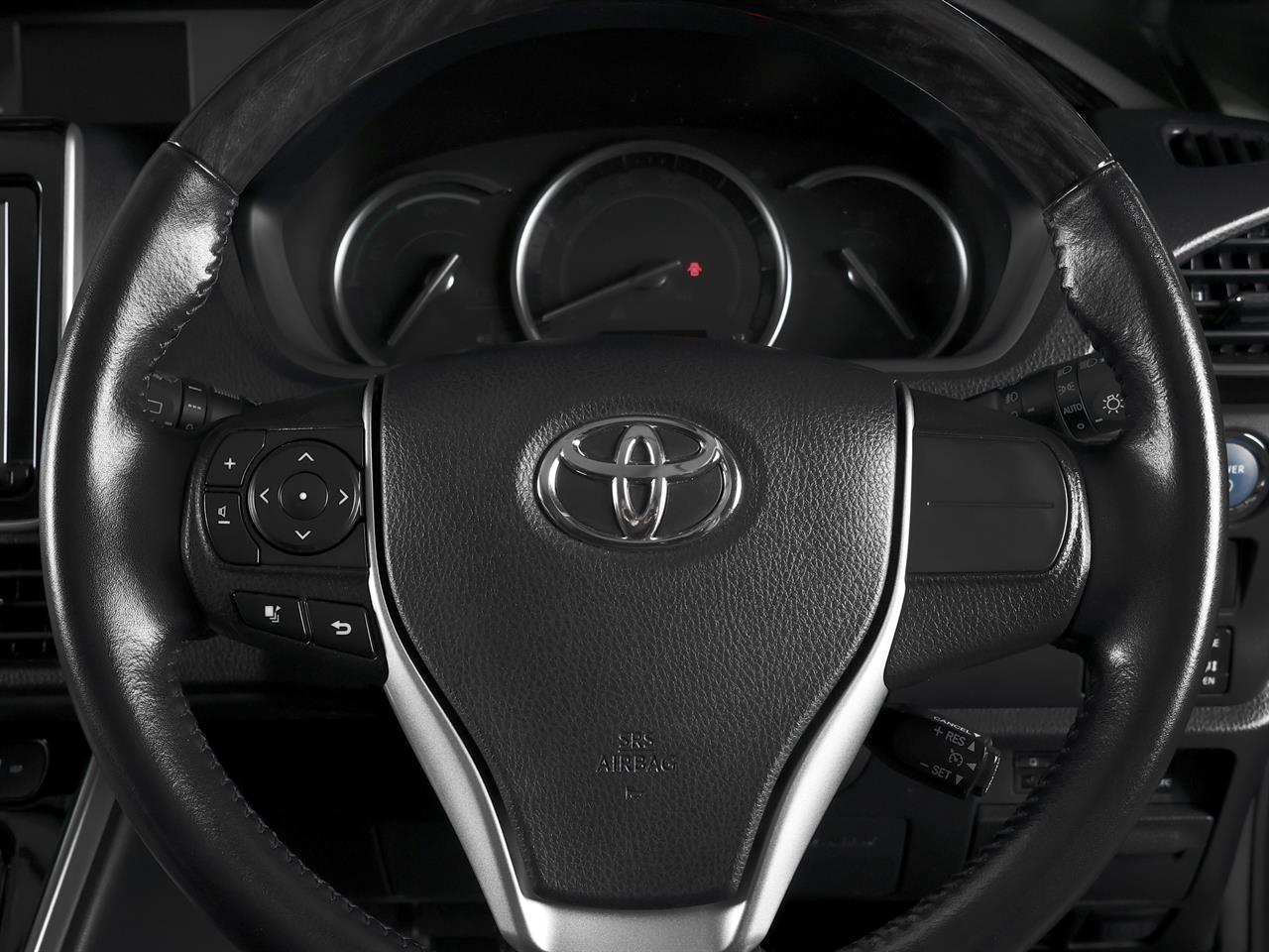 image-11, 2015 Toyota Esquire Hybrid Gi 'Leather Package' at Christchurch