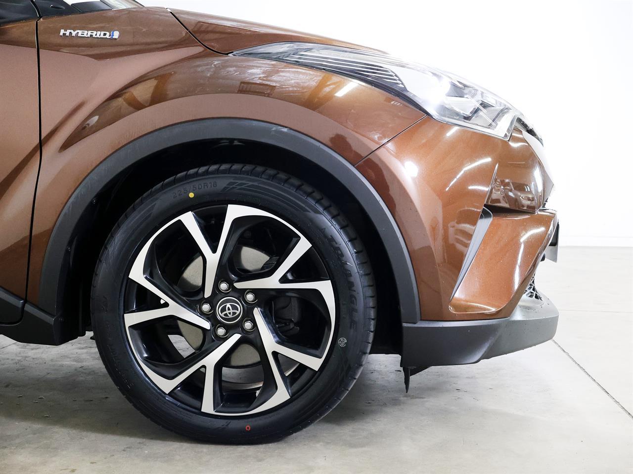 image-8, 2019 Toyota C-HR Hybrid G-Package at Christchurch