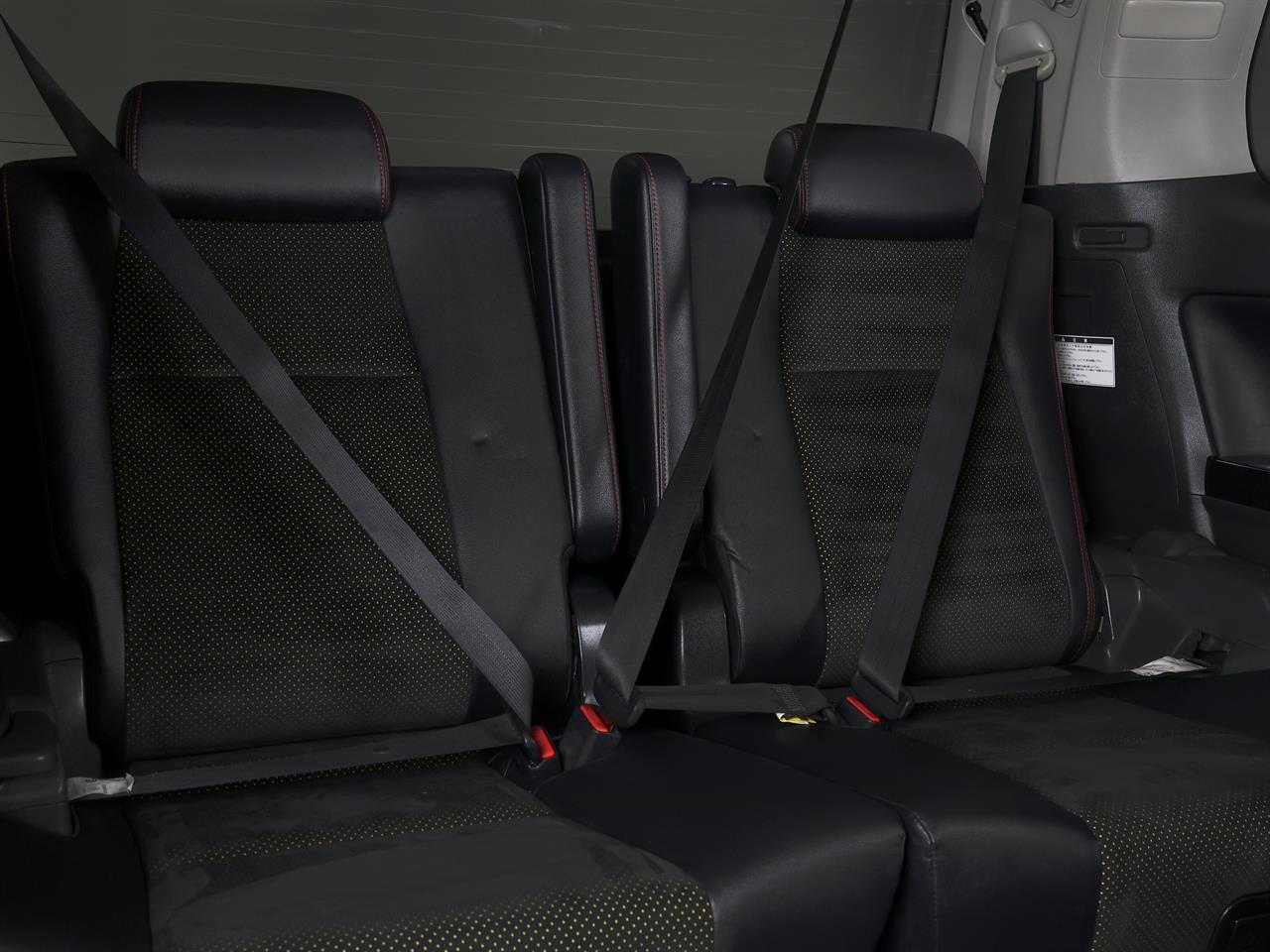 image-18, 2013 Toyota Vellfire 2.4lt Z-Edition 'Golden Eyes  at Christchurch