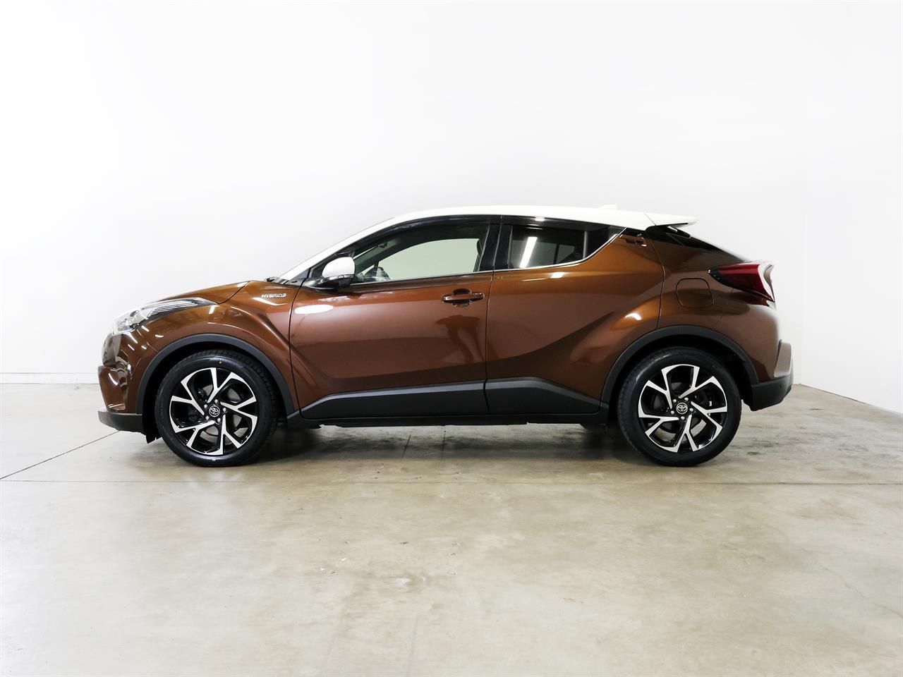 image-4, 2019 Toyota C-HR Hybrid G-Package at Christchurch