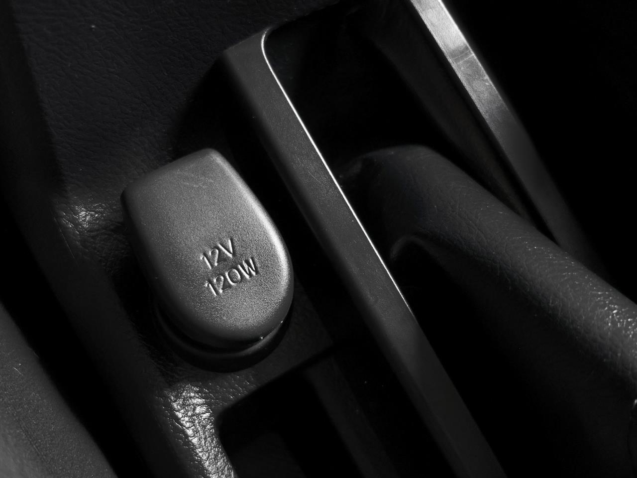 image-16, 2015 Toyota Corolla Fielder Hybrid G at Christchurch