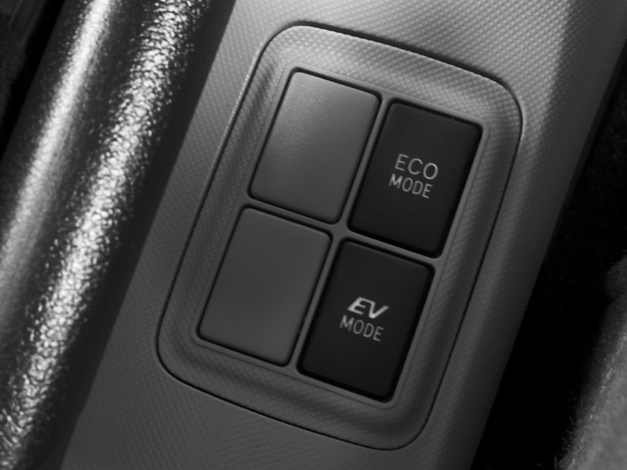 image-14, 2013 Toyota Aqua 1.5lt Hybrid 'S' Edition at Christchurch