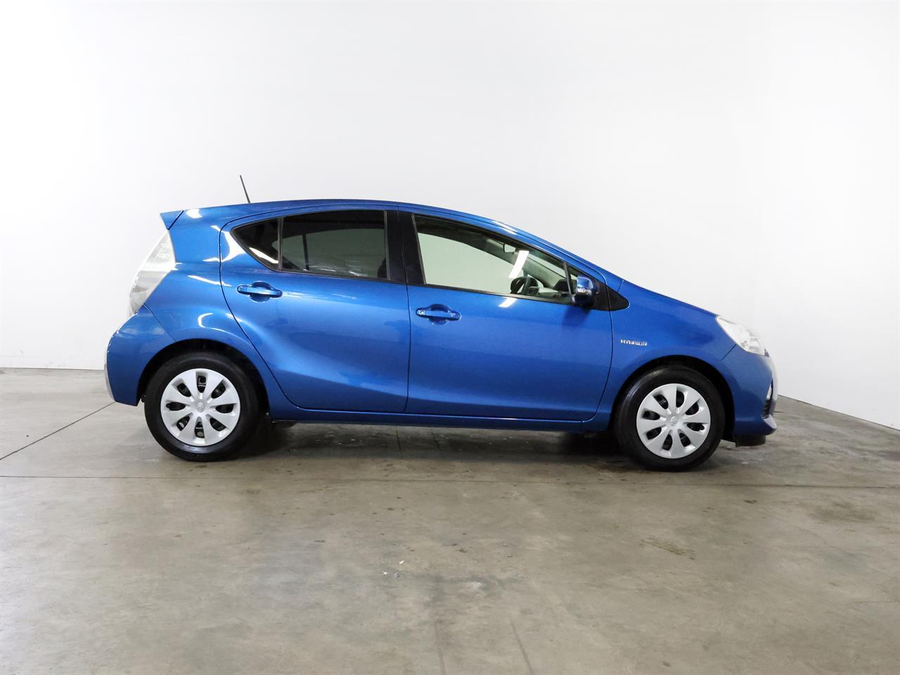image-9, 2013 Toyota Aqua 1.5lt Hybrid 'S' Edition at Christchurch